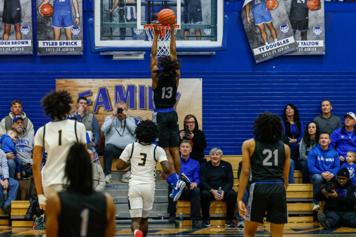 Oak Cliff Faith Family Texas Vashon Missouri boys basketball January 20 2024 Nate Latsch 25675